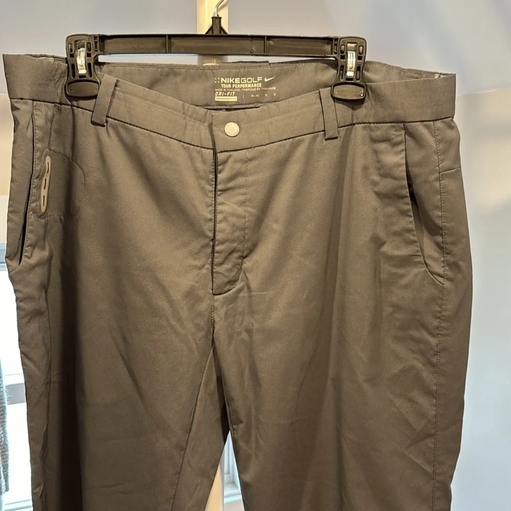 Nike Golf Men's tour Performance pants in 36X32